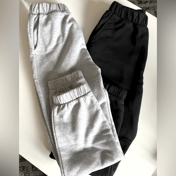 ZARA 2 pairs of identical joggers - Picture 3 of 4
